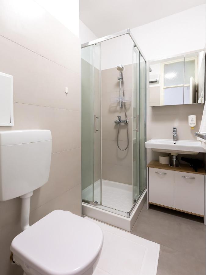 Amoroso Apartment 200M From Sea بوريتش المظهر الخارجي الصورة
