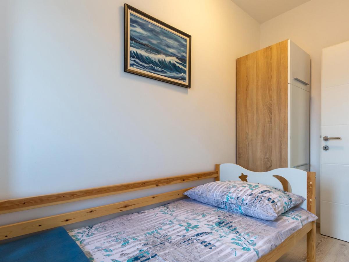 Amoroso Apartment 200M From Sea بوريتش المظهر الخارجي الصورة