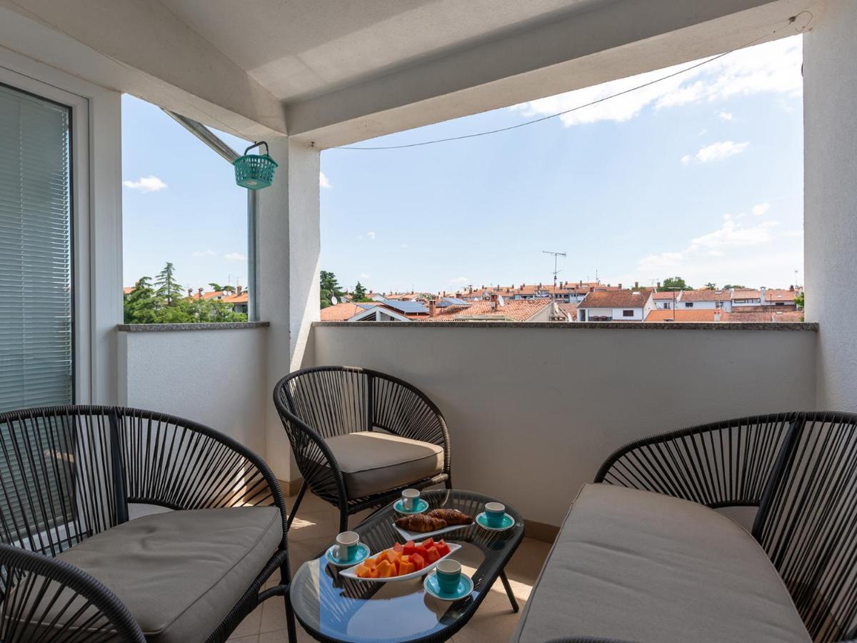 Amoroso Apartment 200M From Sea بوريتش المظهر الخارجي الصورة